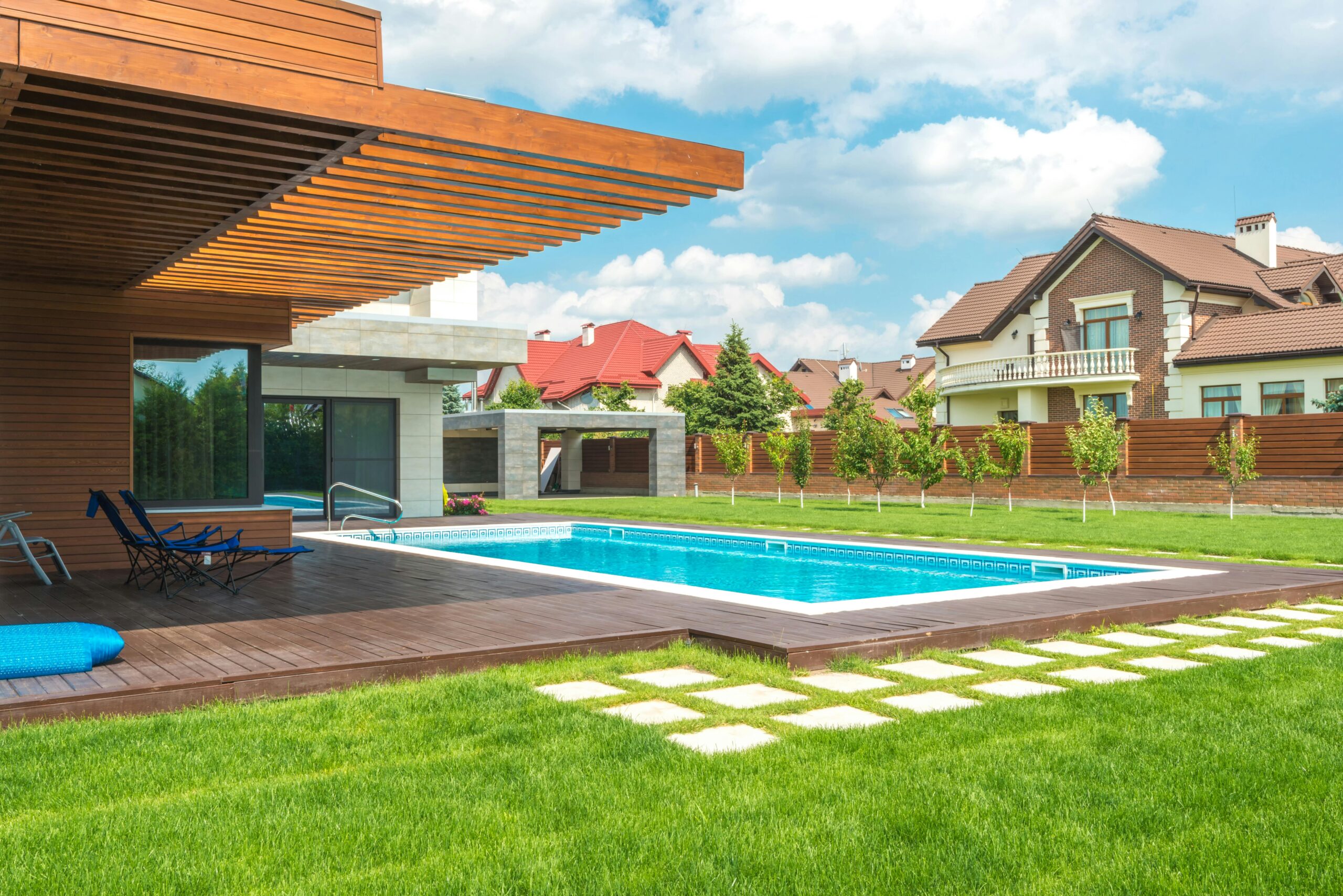 10 Popular Architectural Designs for Your Custom Home Project